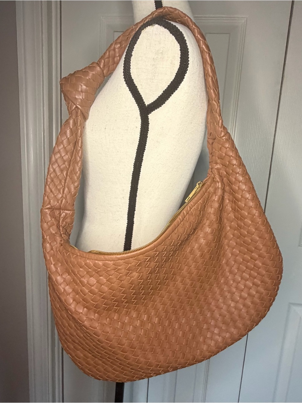 Quince brown Italian leather handwoven slouch shoulder bag